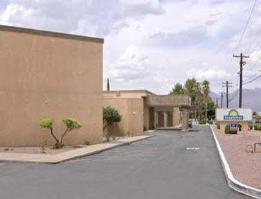 Knights D.m.a.f Area Hotel