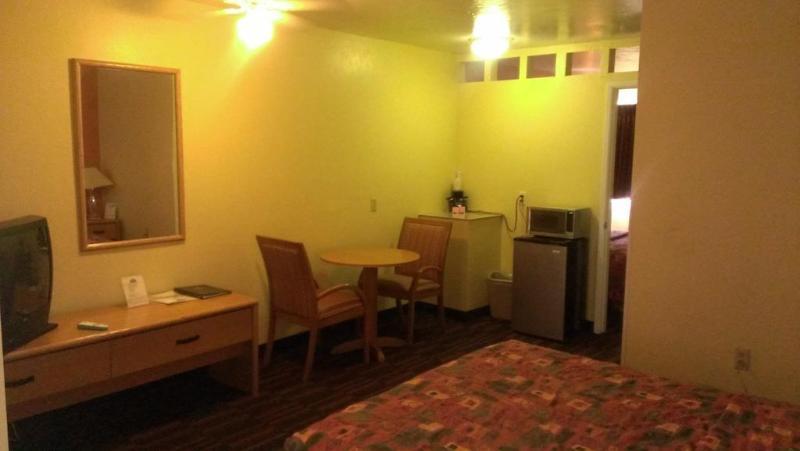 Knights D.m.a.f Area Hotel